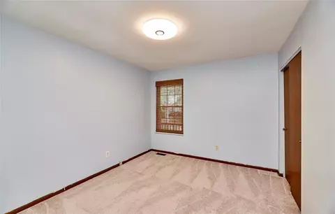 Bedroom - 2524 Maple Crossing Dr, Wildwood, MO 63011 photo 3 of 6