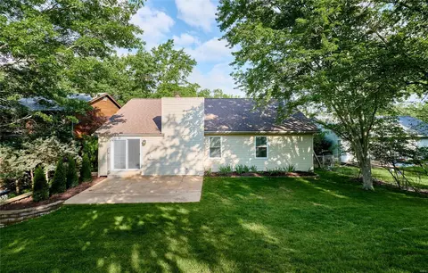 Exterior - 2524 Maple Crossing Dr, Wildwood, MO 63011 photo 6 of 6