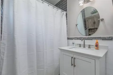 6006 Heege Rd, Affton, MO 63123 photo 11