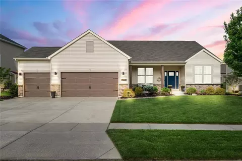 209 Oakhurst Cir, O'fallon, MO 63368