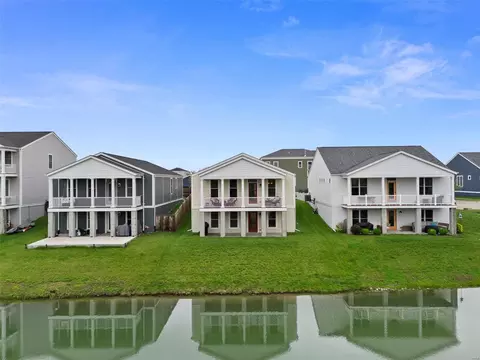 106 Kilderkin Pl, Saint Charles, MO 63301