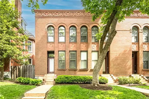 4343 Laclede Ave #H, Saint Louis, MO 63108