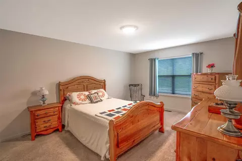 Bedroom - 5330 Trailhead Ct, Eureka, MO 63025 photo 1 of 4