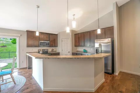 Kitchen - 5330 Trailhead Ct, Eureka, MO 63025 photo 1 of 4