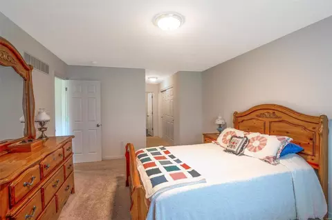 Bedroom - 5330 Trailhead Ct, Eureka, MO 63025 photo 2 of 4