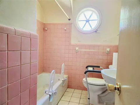 767 Edwin Ave, Glendale, MO 63122 photo 26