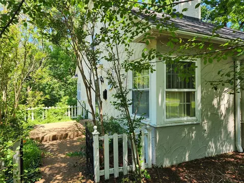 767 Edwin Ave, Glendale, MO 63122 photo 4