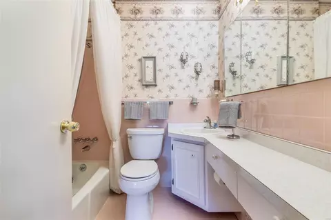 11258 Gravois Rd, Sappington, MO 63126 photo 12