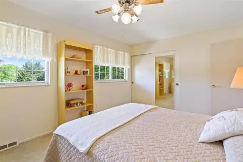 11258 Gravois Rd, Sappington, MO 63126 photo 11