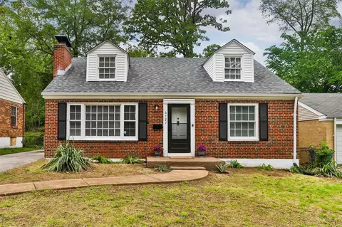 6727 Daiber St, Saint Louis, MO 63121