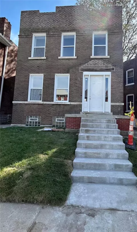 4004 Lexington Ave, Saint Louis, MO 63107