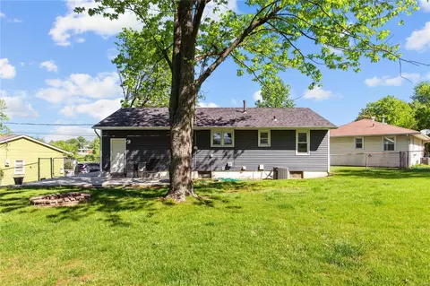 14 Daniel Dr, O'fallon, MO 63366 photo 18