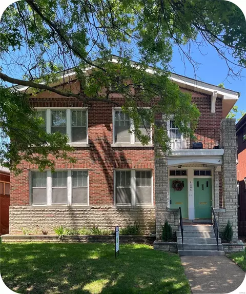 4305 S 38th St, Saint Louis, MO 63116