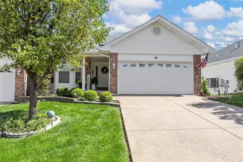 24 Austin Hill Ct, Wentzville, MO 63385