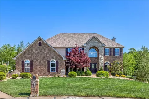 253 Dardenne Farms Dr, Cottleville, MO 63304