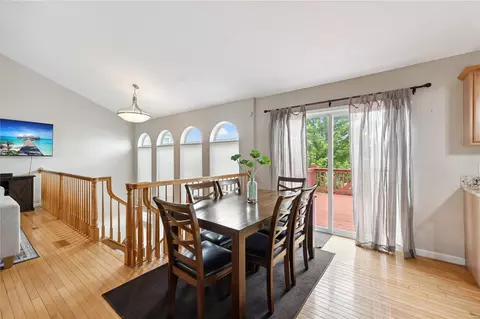 Dining - 5 Boston Crest Ct, O'fallon, MO 63366 photo 2 of 2