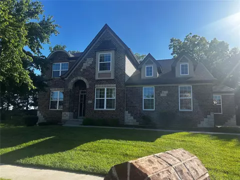 26 Boulder Rdg, Wentzville, MO 63385