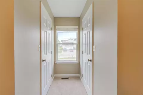 Entry Way - 20 Hampton Winds Ln, O'fallon, MO 63368 photo 1 of 1