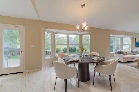 Dining - 20 Hampton Winds Ln, O'fallon, MO 63368 photo 2 of 2