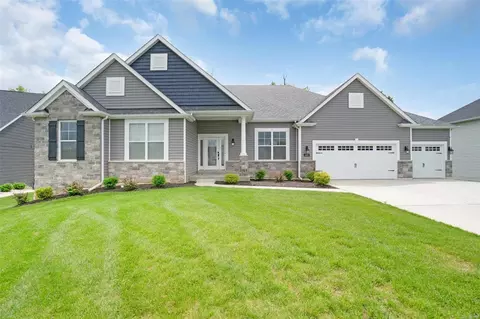 408 Tomahawk Ridge Ct, Saint Charles, MO 63301