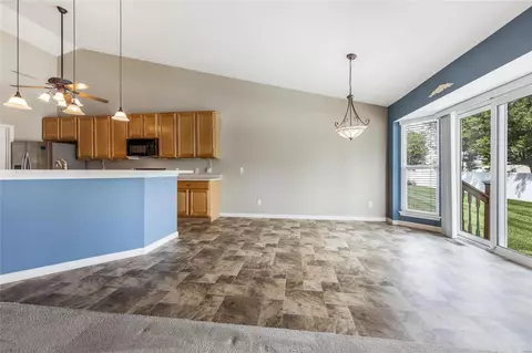 2187 Mcgregor Cir, O'fallon, MO 63368 photo 14