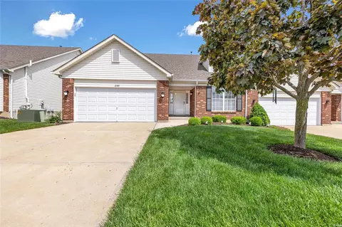 2187 Mcgregor Cir, O'fallon, MO 63368