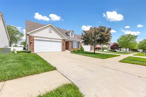 2187 Mcgregor Cir, O'fallon, MO 63368 photo 3