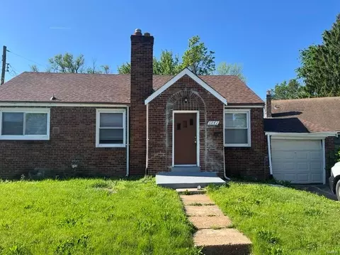 6842 Mcnamee Ave, Saint Louis, MO 63133