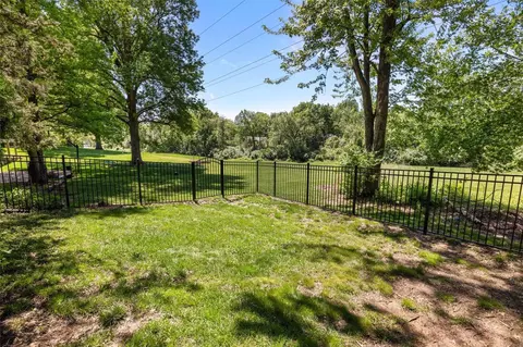 Exterior - 1125 Jade Wind Dr, Ballwin, MO 63011 photo 3 of 10