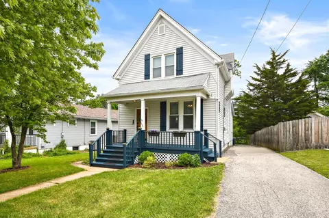 2626 Laclede Station Rd, Saint Louis, MO 63143