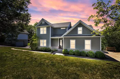 12860 Big Bend Rd, Kirkwood, MO 63122