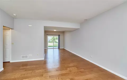 Living - 546 Copper Meadows Ln, O'fallon, MO 63368 photo 3 of 3