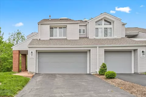 606 Highview Circle Dr, Ballwin, MO 63021 photo 2