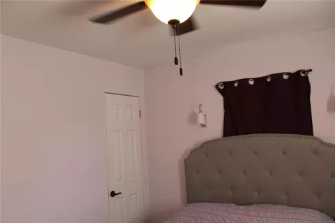 Bedroom - 3502 High Dr, Saint Ann, MO 63074 photo 5 of 6