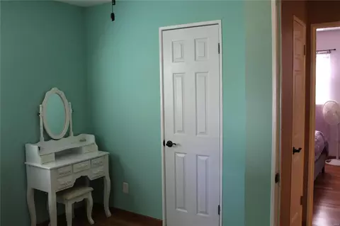Bedroom - 3502 High Dr, Saint Ann, MO 63074 photo 2 of 6
