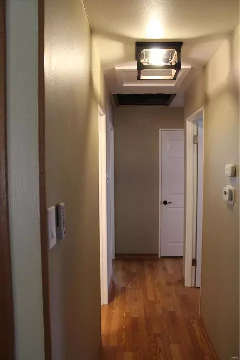 Entry Way - 3502 High Dr, Saint Ann, MO 63074 photo 3 of 4