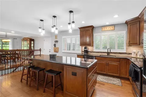 Kitchen - 334 Elmcrest Dr, Ballwin, MO 63011 photo 3 of 7