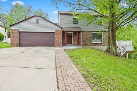 3415 Frontier Dr, Saint Charles, MO 63303