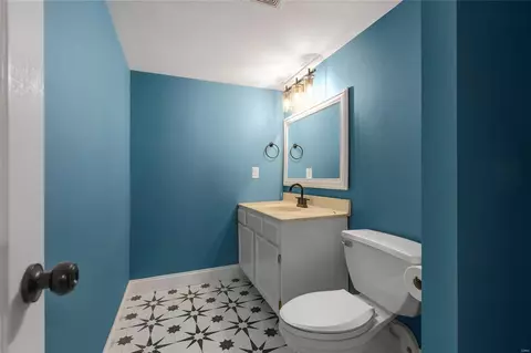 Bath - 2811 Carters Grv, O'fallon, MO 63368 photo 3 of 3