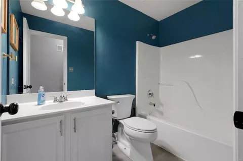 Bath - 2811 Carters Grv, O'fallon, MO 63368 photo 2 of 3