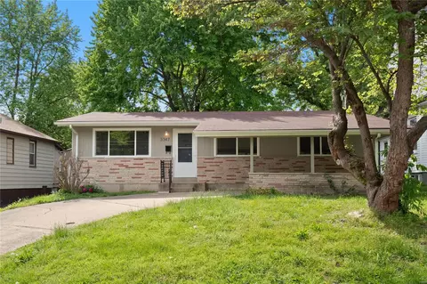 3347 Eminence Blvd, Saint Louis, MO 63114