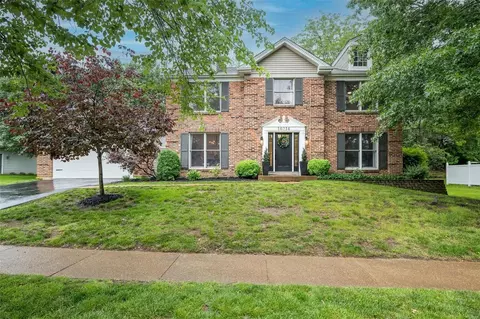 16214 Bear Branch Ct, Wildwood, MO 63005