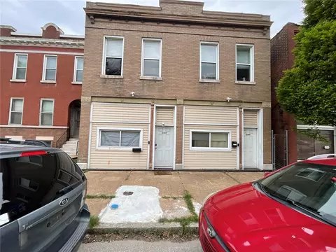 6105 Virginia Ave, Saint Louis, MO 63111