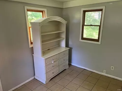 6509 Joseph Ave, Saint Louis, MO 63133 photo 3