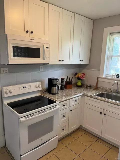 6509 Joseph Ave, Saint Louis, MO 63133 photo 7