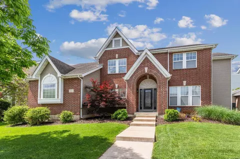 222 Madison Park Dr, Cottleville, MO 63376