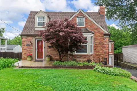 210 N Elizabeth, Ferguson, MO 63135