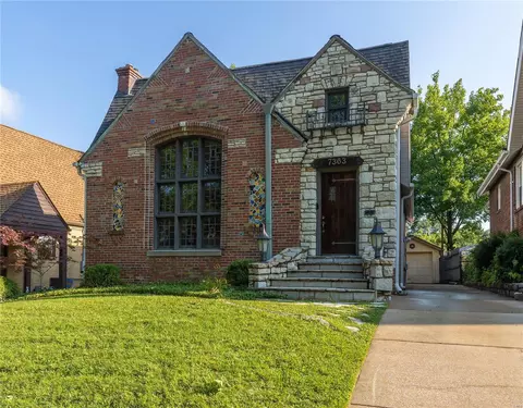 7363 Goff Ave, Saint Louis, MO 63117