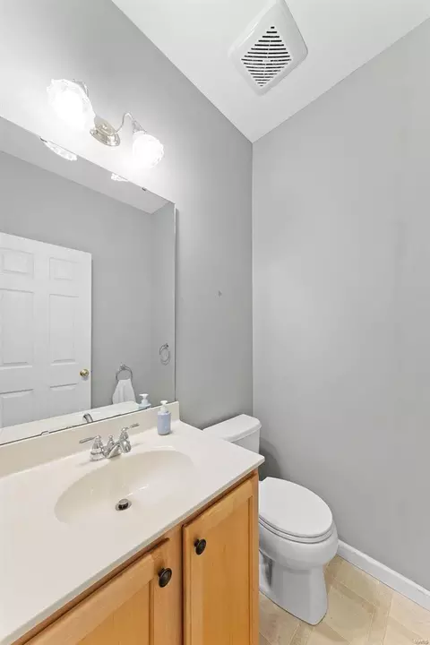 140 Snake River Dr, O'fallon, MO 63368 photo 17