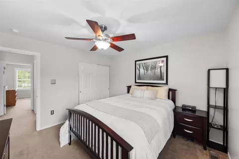 Bedroom - 2165 Spring Wagon Ln, O'fallon, MO 63368 photo 4 of 4
